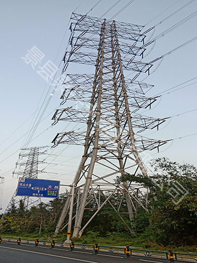 電力塔